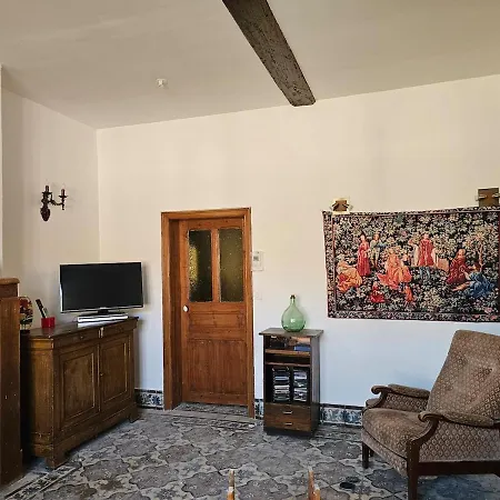 Vakantiehuis Les Roses Du Souvenir Mailly-Maillet